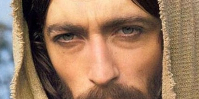 Cena do filme Jesus de Nazaré 1977 - Reprodução