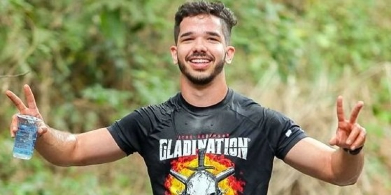 Após grave acidente de moto, jovem sousense não resiste e morre em hospital de Campina Grande; família doa órgãos - Reprodução