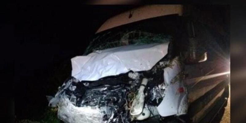 Acidente não deixou vítimas fatais - Reprodução