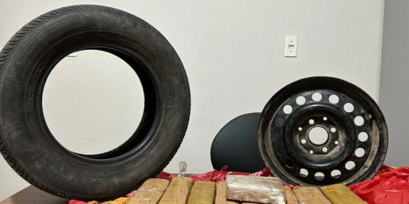 Droga escondida em pneu - Polícia Civil
