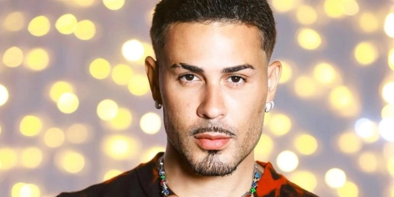 Influenciador digital compartilhou foto de homem com malformação óssea nas redes sociais e teria zombado da condição - Reprodução