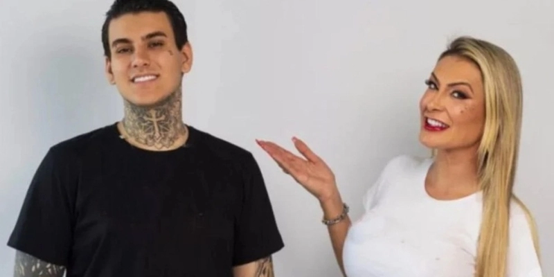 Arthur e Andressa Urach: mãe e filho produziram juntos conteúdo íntimo adulto para perfil. - Reprodução