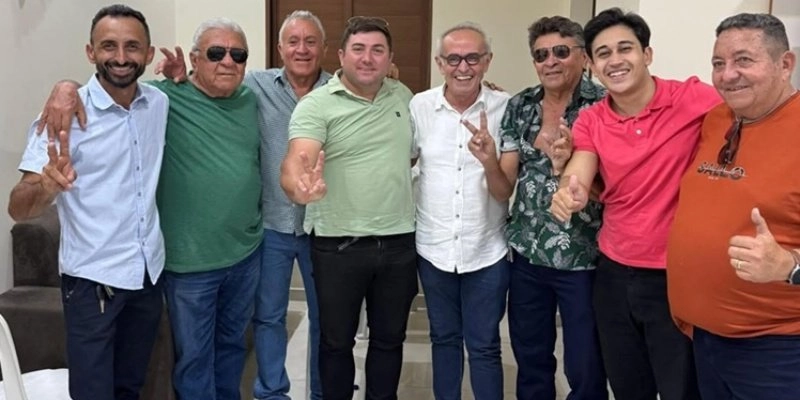 Cícero em encontro com Dedé - Divulgação 