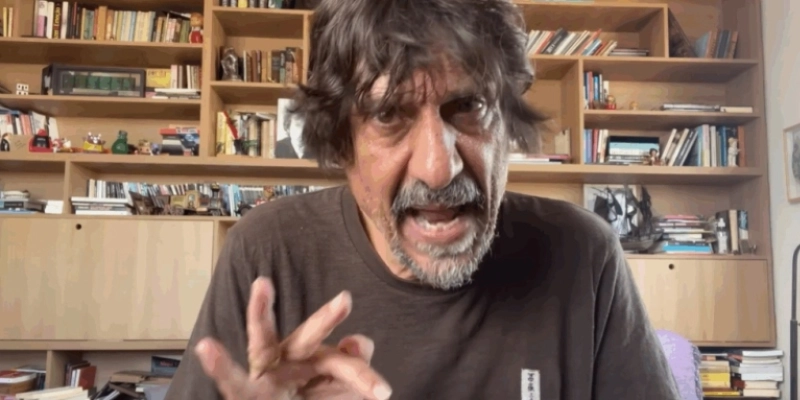 Escritor Eduardo Bueno, o Peninha - YouTube