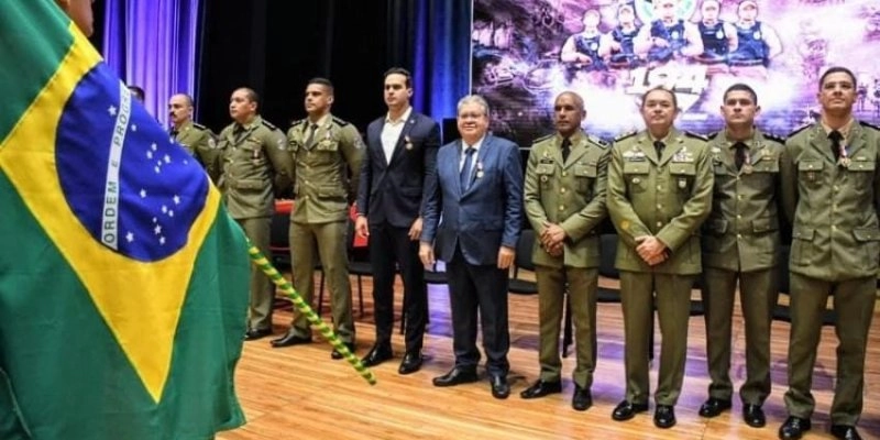 João Azevêdo participa de solenidade pelos 194 anos da PM - Divulgação 