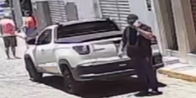 Homens se passavam por policiais civis para extorquir comerciantes - Divulgação/Polícia Civil