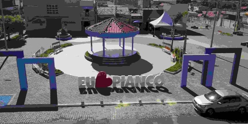 Praça Salviano Leite, mar.2023 - Reprodução/Marcos Brasilino