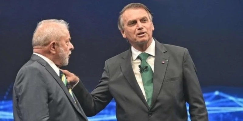 Lule e Bolsonaro - Crédito: Renato Pizzuto/Band