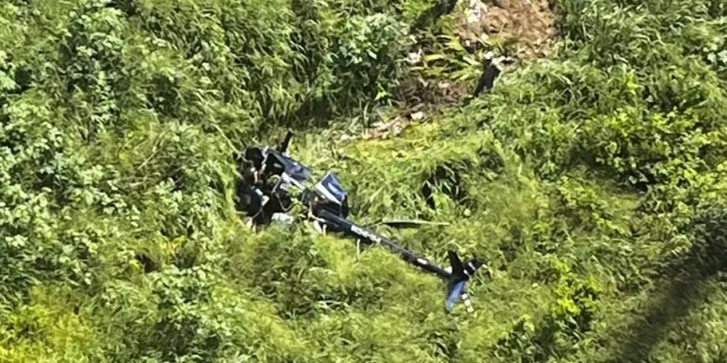 Helicóptero cai em Campina Grande, PB - Reprodução / Redes sociais