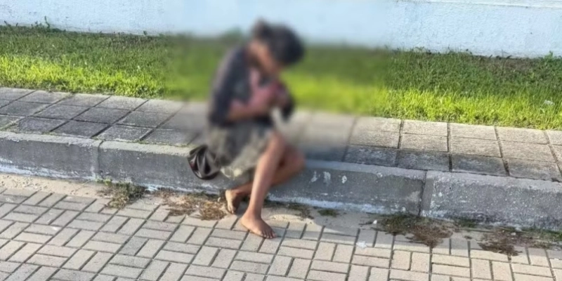 Mulher teve bebê em calçada no Bessa, em João Pessoa - Reprodução/TV Cabo Branco