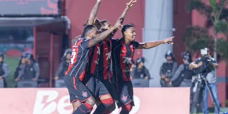 Vitória x Flamengo - Copa do Brasil - 5ª Fase - Márcio José/AGIF