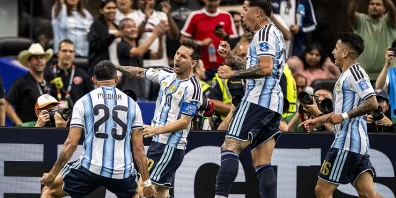 Argentina comemora gol na Copa do Mundo 2026 - Richard Callis/Fotoarena/Agência O Globo