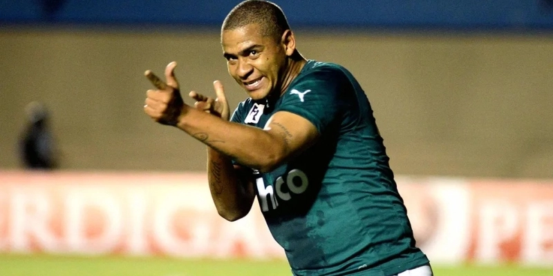 Walter teve ótima passagem pelo Goiás - Carlos Costa / Agência Estado