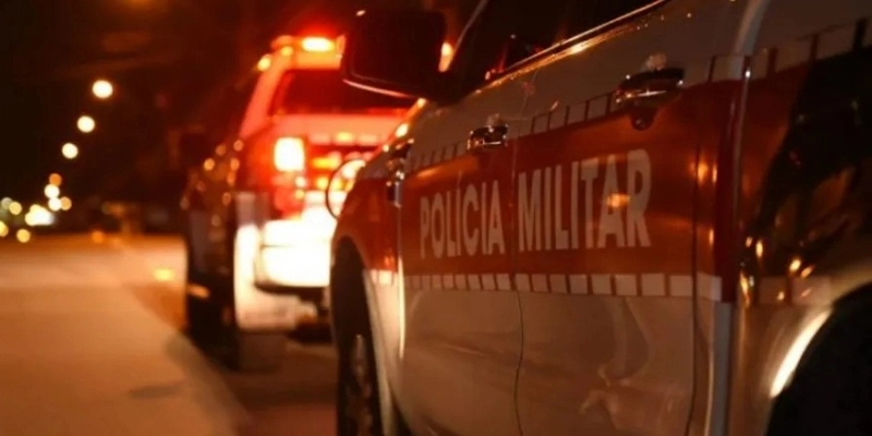 Polícia Militar atendeu a ocorrência e realiza buscas pelo suspeito - Divulgação/Polícia Militar