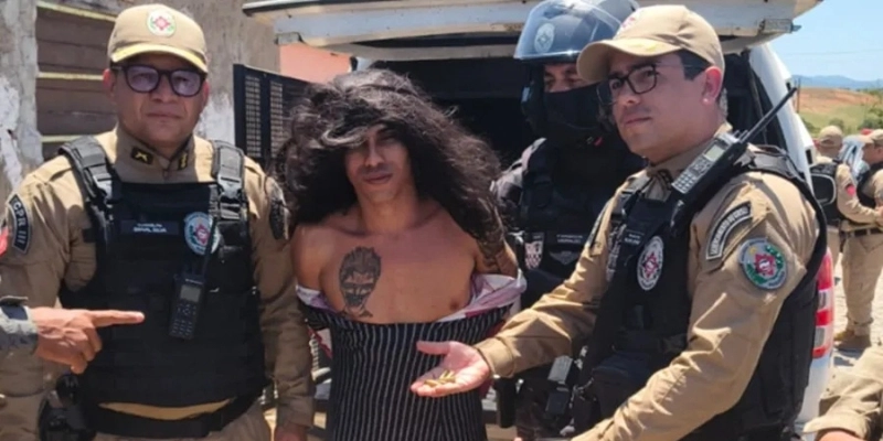 Homem que diz ter matado 80 pessoas participou de furto de armas usadas contra Lampião - Polícia Militar da Paraíba. Gustavo Demétrio