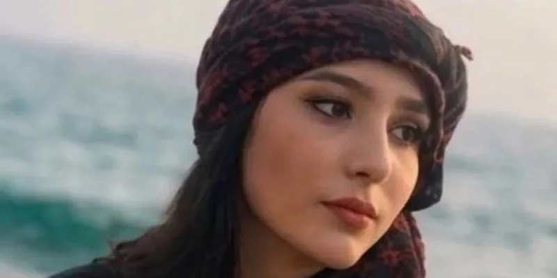 Najmeh Amini - Reprodução