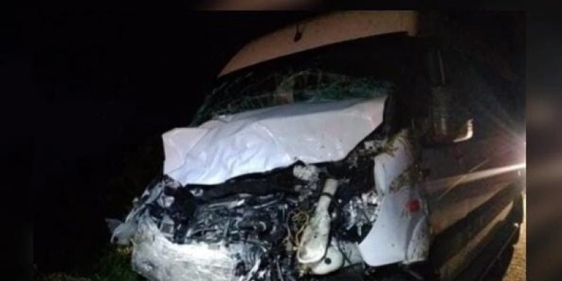 Acidente não deixou vítimas fatais - Reprodução