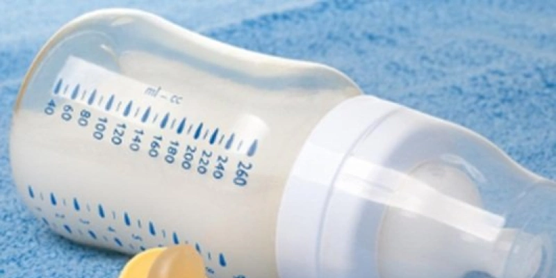 Criança passou por lavagem gástrica e foi intubada - Reprodução