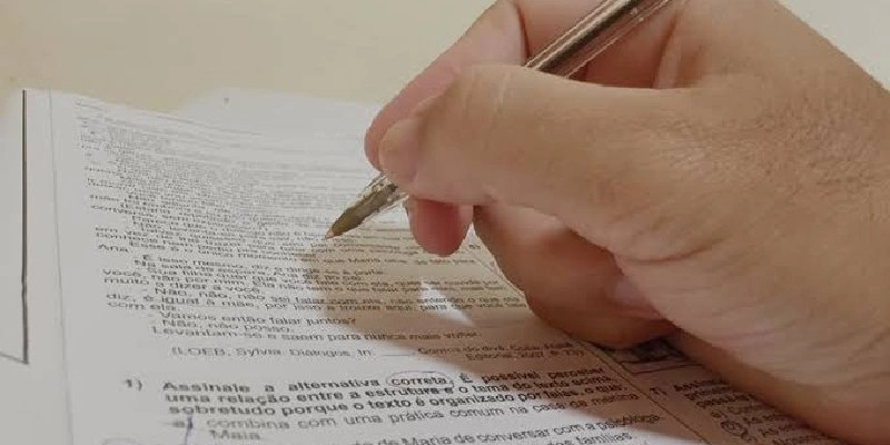 Concurso público - Tadeu Gomes/DOL