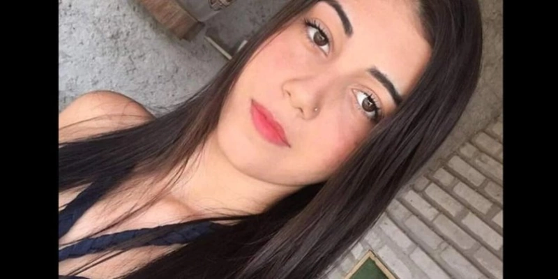 Thamara de 23 anos, morreu após sofrer uma queda no banheiro da residência onde mora. - Arquivo pessoal