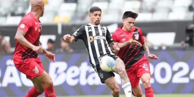 Athletico Paranaense perdeu para o Atlético Mineiro - AGÊNCIA DE FOTOGRAFIA/ESTADÃO