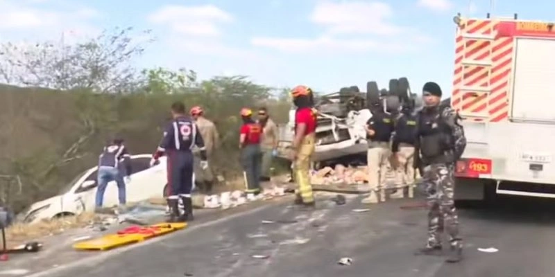 Acidente na BR-230 deixa cinco mortos e outros feridos, em Soledade - Reprodução/TV Cabo Branco