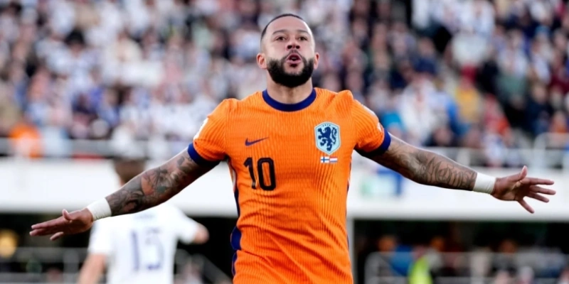  Memphis Depay - Roy Lazet/Soccrates/Getty Images
