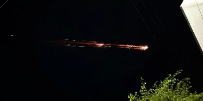 Os meteoros são fenômenos derivados da entrada de partículas de rocha provenientes do espaço na atmosfera terrestre - Reprodução