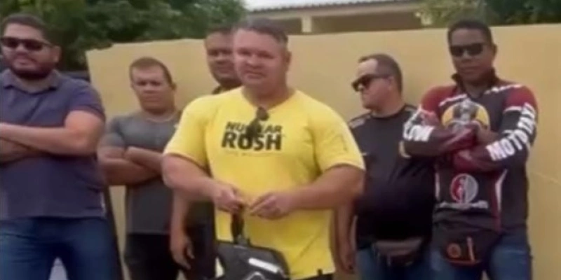 De acordo com os trabalhadores, a empresa acumula cerca de dois meses de salários atrasados, além de outras pendências. - Redes Sociais