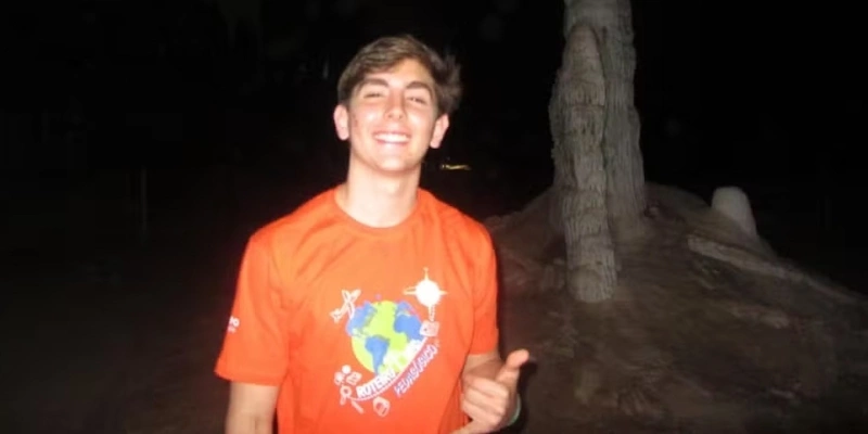 Caio Silva Braga, de 18 anos, estuda ciência da computação tirou mil na redação no Enem - 