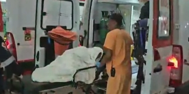 Homem em situação de rua tem corpo queimado enquanto dormia, em João Pessoa - Reprodução/TV Cabo Correio