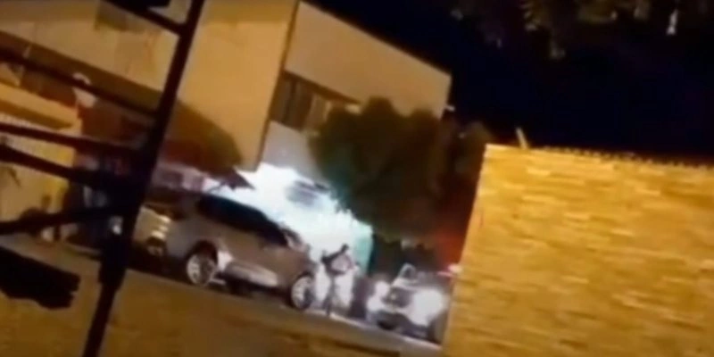 Dupla armada com faca assalta mercadinho na cidade de Piancó - Reprodução