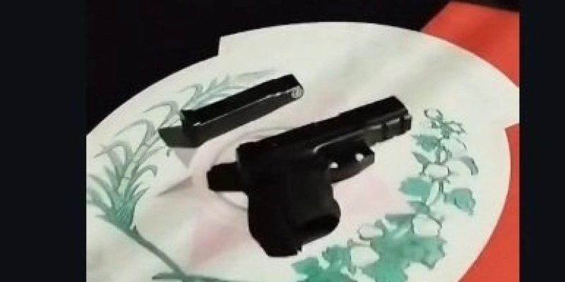 Simulacro apreendido - Polícia Militar/Divulgação